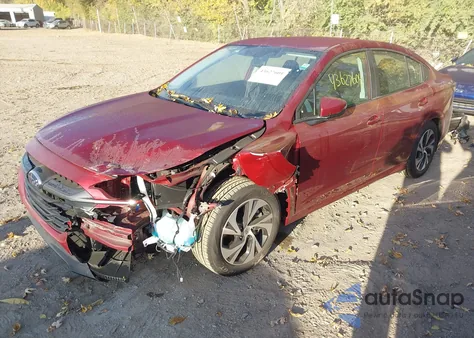 2025 Subaru Legacy Premium из США, поврежденный, VIN 4S3BWAD66S3030410